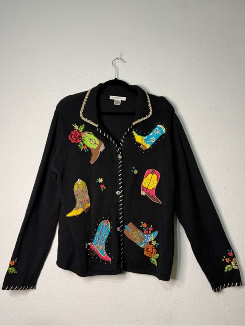ARRIVISTE Vintage Black Cowgirl Embroidered Boots Cardigan - Sz L.